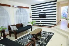 24 NYALI BEACH WITH POOl